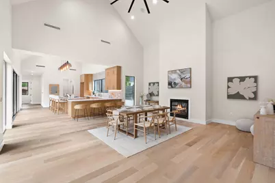 1910 Crooked Lane, Austin, TX 78741 - Photo 8