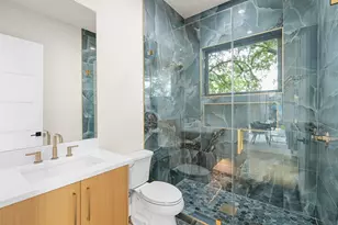 1910 Crooked Ln, Austin, TX 78741 - Photo 20
