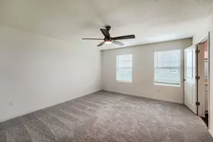 124 Mullen Wy, Taylor, TX 76574 - Photo 10