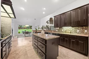 12007 Colleyville Dr, Bee Cave, TX 78738 - Photo 14