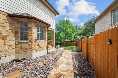 540 Manchester Lane, Austin, TX 78737 - Photo 34
