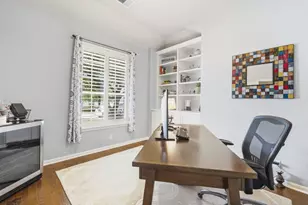 540 Manchester Ln, Austin, TX 78737 - Photo 4