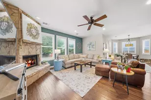 540 Manchester Ln, Austin, TX 78737 - Photo 8