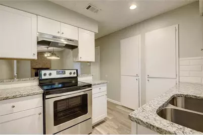 2311 Teri Road #B, Austin, TX 78744 - Photo 10