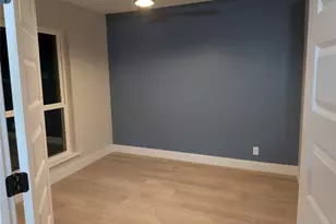 9705 Marlborough Dr, Austin, TX 78753 - Photo 10