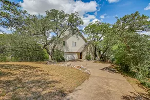 102 Center Cove I, Spicewood, TX 78669 - Photo 30