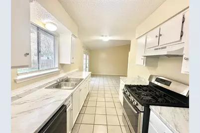 7221 Ellington Circle, Austin, TX 78724 - Photo 10