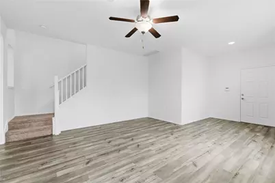 11200 Drumellan Street, Austin, TX 78754 - Photo 6