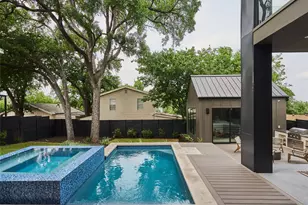 1602 Taylor Gaines St, Austin, TX 78741 - Photo 34