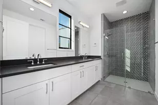 6901 Adeline Wy, Austin, TX 78746 - Photo 18