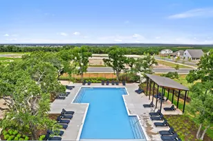 749 Treadwell Ln, Kyle, TX 78640 - Photo 8