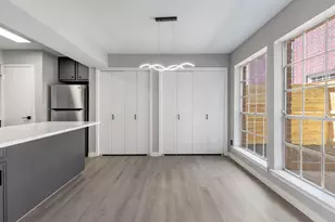 2226 Nantucket Dr, Houston, TX 77057 - Photo 8