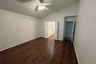 8002 Marble Ridge Dr, Austin, TX 78747 - Photo 10