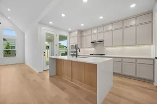 9505 Golden Lion Dr, Austin, TX 78744 - Photo 2