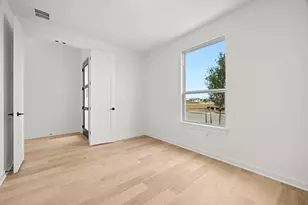 9505 Golden Lion Dr, Austin, TX 78744 - Photo 14