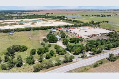 1421 Fm 1660, Hutto, TX 78634 - Photo 28