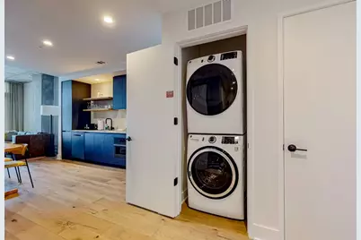 48 East Avenue #2411, Austin, TX 78701 - Photo 16
