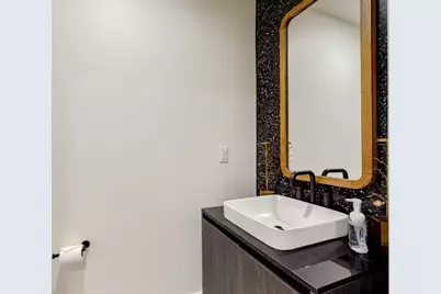 48 East Avenue #2411, Austin, TX 78701 - Photo 14