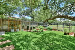 7610 Spanish Dove Ct, Georgetown, TX 78628 - Photo 38