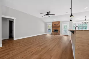 4 Redwood Cir, Wimberley, TX 78676 - Photo 18