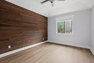 4 Redwood Cir, Wimberley, TX 78676 - Photo 16