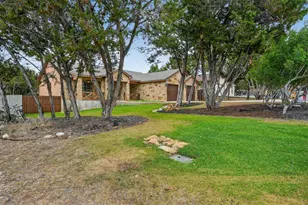 4 Redwood Cir, Wimberley, TX 78676 - Photo 4