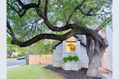 8301 Mendota Cove, Austin, TX 78717 - Photo 2