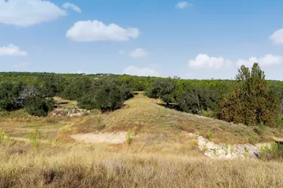 2021 Stagecoach Ranch Road, Dripping Springs, TX 78620 - Photo 14