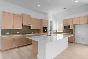 208 Montecido Dr, Liberty Hill, TX 78642 - Photo 10