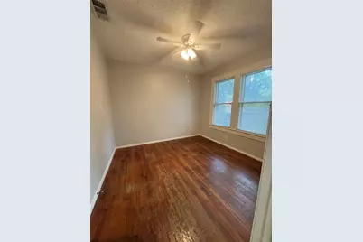 317 W 35th Street #B, Austin, TX 78705 - Photo 2