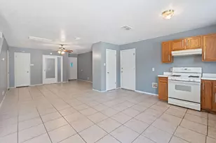 14301 Sandifer St, Austin, TX 78725 - Photo 12
