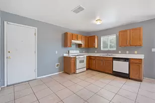 14301 Sandifer St, Austin, TX 78725 - Photo 6