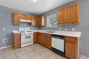 14301 Sandifer St, Austin, TX 78725 - Photo 8