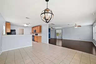 316 Housefinch Loop, Leander, TX 78641 - Photo 10