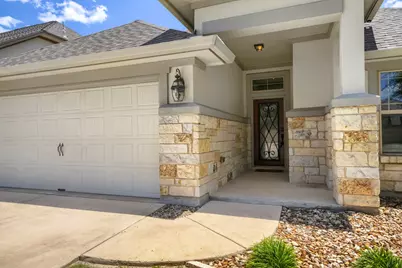 2204 Bonavista Way, Leander, TX 78641 - Photo 4