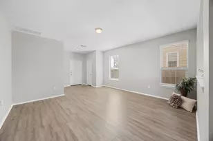 6312 Wagon Spring St, Del Valle, TX 78617 - Photo 6
