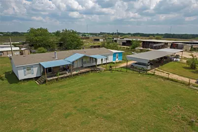 1805 S Fm 1174, Bertram, TX 78605 - Photo 8