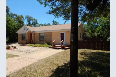 330 E Cedar Street, Bertram, TX 78605 - Photo 2