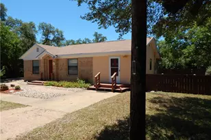 330 E Cedar St, Bertram, TX 78605 - Photo 2
