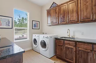 324 Valley Landing, New Braunfels, TX 78132 - Photo 20