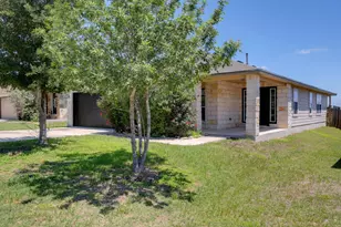 209 Hoya Ln, San Marcos, TX 78666 - Photo 16