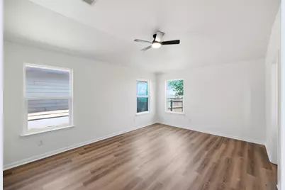 209 Hoya Lane, San Marcos, TX 78666 - Photo 8
