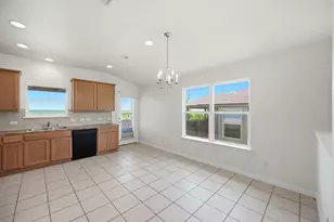 209 Hoya Ln, San Marcos, TX 78666 - Photo 6