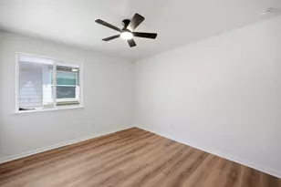 209 Hoya Ln, San Marcos, TX 78666 - Photo 16