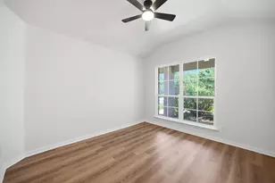 209 Hoya Ln, San Marcos, TX 78666 - Photo 12
