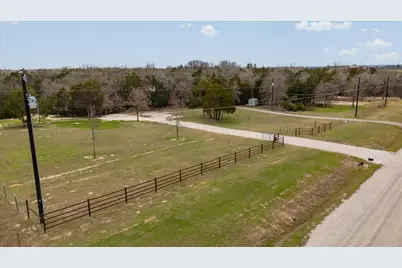 145 Eely Road, McDade, TX 78650 - Photo 4