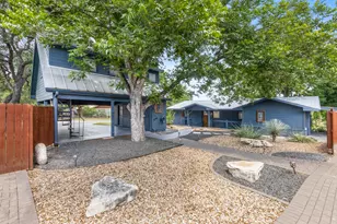 810 River Rd, Wimberley, TX 78676 - Photo 4