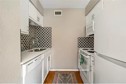 5215 Saint Georges Green #B, Austin, TX 78745 - Photo 2
