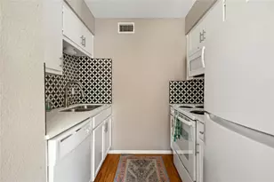 5215 St Georges Green, Austin, TX 78745 - Photo 2