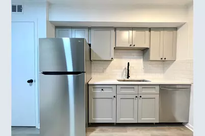 2306 Barton Village Circle, Austin, TX 78704 - Photo 4